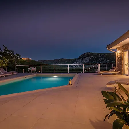 Vikendica Senza Nome