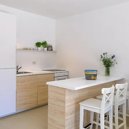 Holiday home Senza Nome *